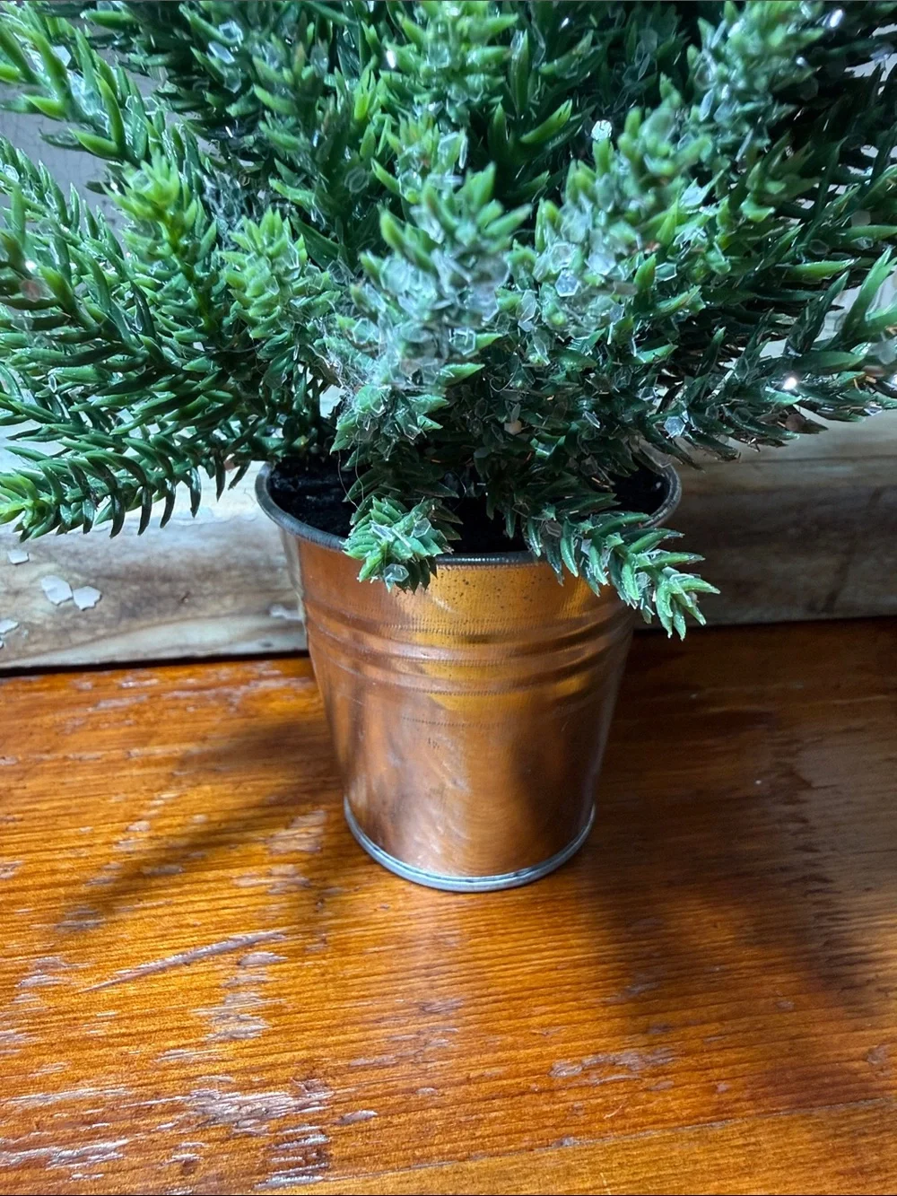 N/A small green